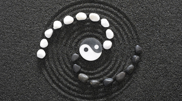 重慶傳統(tǒng)行業(yè)塌方，罪魁禍?zhǔn)拙故欠績r？