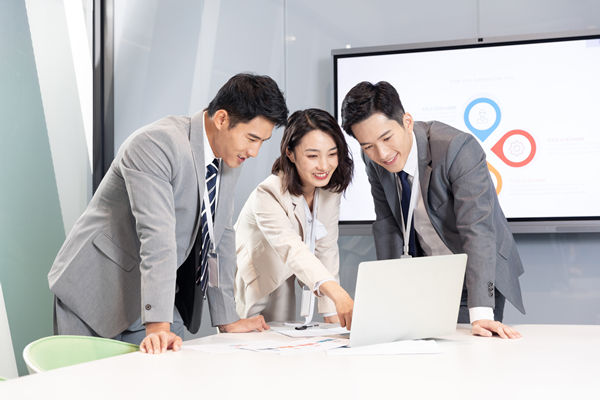 精益人才發(fā)展：培養(yǎng)專業(yè)人才，推動企業(yè)持續(xù)發(fā)展