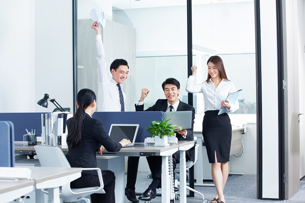 年度經(jīng)營計劃：聚焦核心業(yè)務(wù)，提升核心競爭力