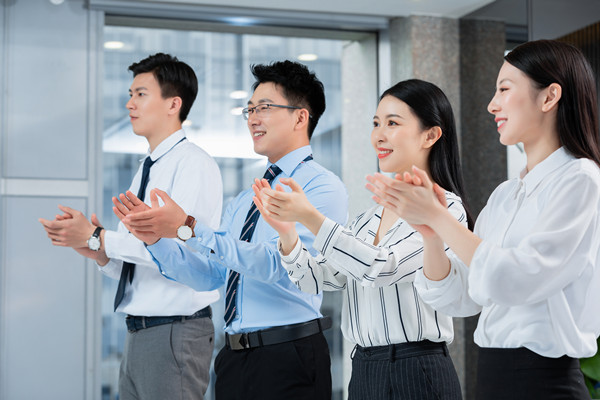 目標(biāo)設(shè)定與追蹤：明確目標(biāo)，確?？?jī)效達(dá)成