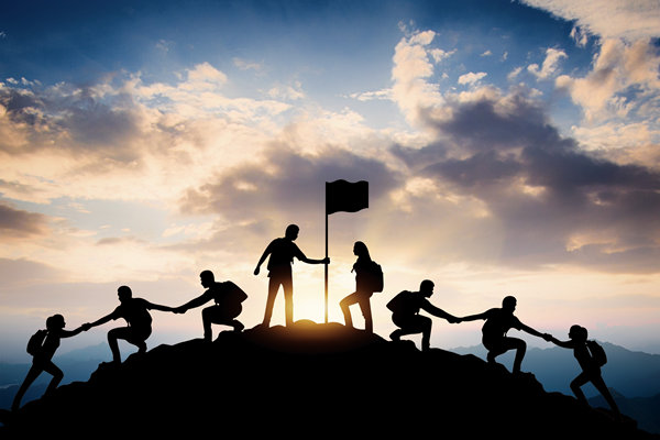 協(xié)同共進(jìn)，效能倍增：打造卓越團(tuán)隊(duì)，推動(dòng)組織發(fā)展