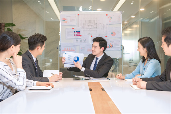 精心組織規(guī)劃，引領(lǐng)企業(yè)高效協(xié)作，邁向卓越未來(lái)