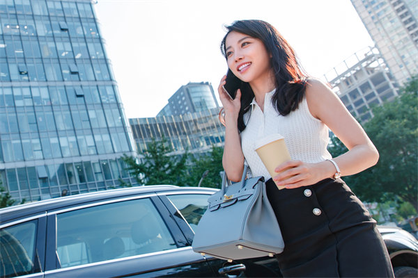 協(xié)同效應(yīng)：強(qiáng)化內(nèi)部溝通，打造高效協(xié)作團(tuán)隊(duì)