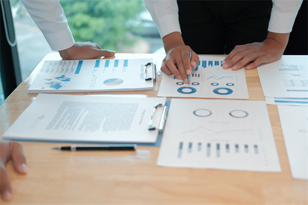 平衡計分卡：多維度評估，全面提升績效