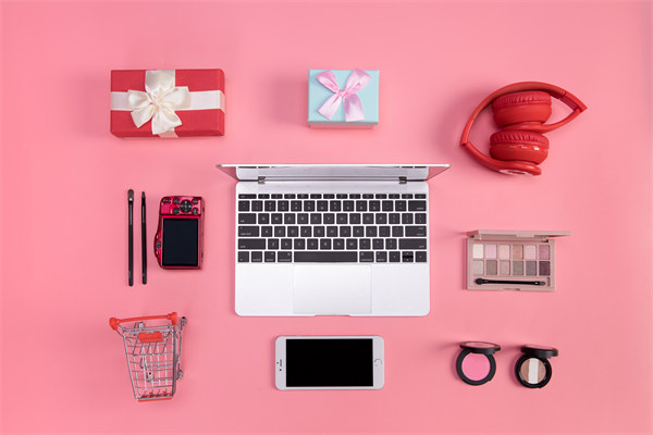 創(chuàng)新企業(yè)管理模式，引領(lǐng)行業(yè)變革，塑造品牌力量