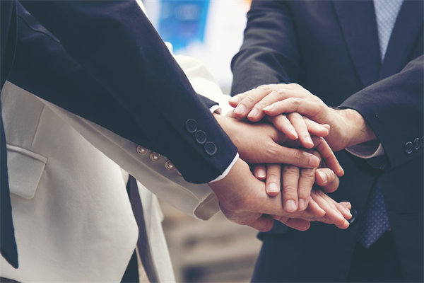 人力資源管理新策略：構(gòu)建人才磁場，推動企業(yè)發(fā)展