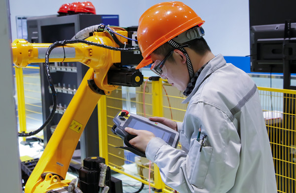 推行精益生產(chǎn)模式，提升企業(yè)運營效率與成本效益