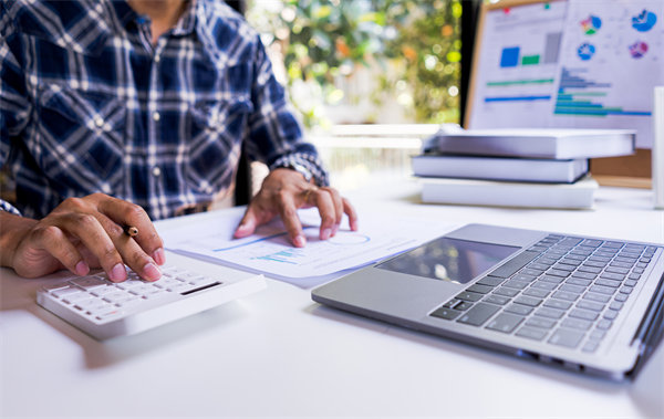 創(chuàng)新企業(yè)預(yù)算管理模式，優(yōu)化資源配置與決策流程