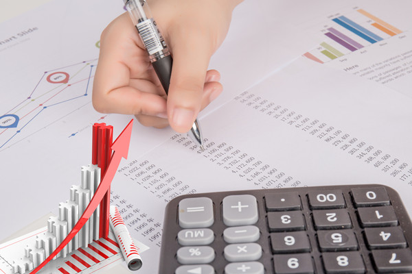 企業(yè)預(yù)算管理與風(fēng)險控制結(jié)合，保障穩(wěn)健經(jīng)營與發(fā)展