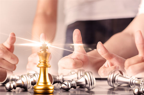 戰(zhàn)略咨詢創(chuàng)新驅(qū)動，激發(fā)企業(yè)活力，鑄就長青基石