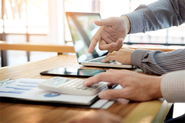 協(xié)同內(nèi)外力量，執(zhí)行經(jīng)營計劃，共創(chuàng)企業(yè)美好明天