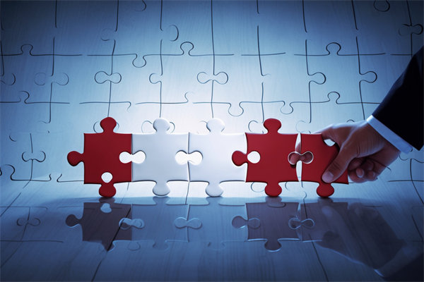 企業(yè)預(yù)算管理中，如何平衡成本控制與業(yè)務(wù)增長需求？