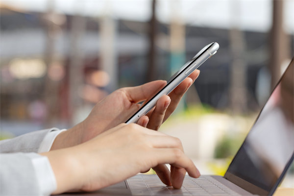 遠(yuǎn)程辦公時(shí)代下，如何優(yōu)化人力資源管理策略？