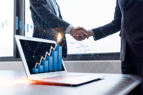 如何通過(guò)績(jī)效激勵(lì)機(jī)制激發(fā)團(tuán)隊(duì)的創(chuàng)新與活力？