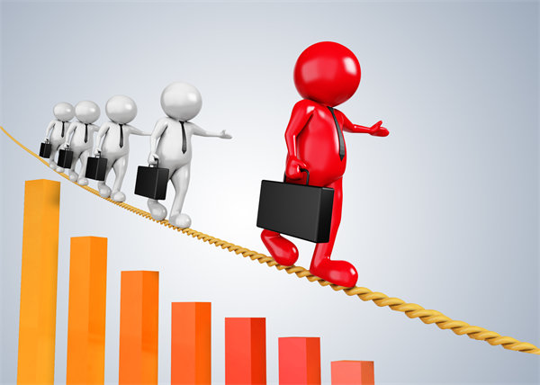 風(fēng)險(xiǎn)管控能力差，人均銷量低，組織運(yùn)作效率低？