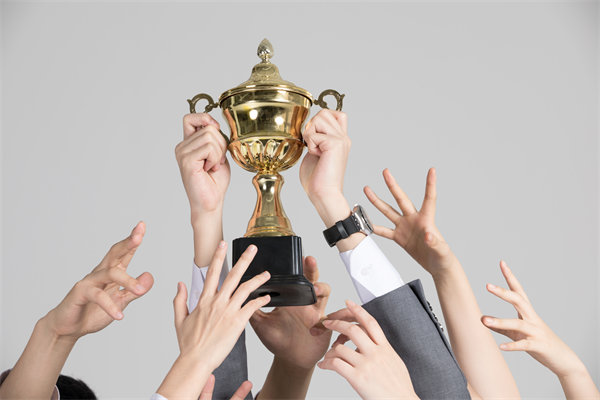 績(jī)效結(jié)果如何公正分配激勵(lì)資源，激發(fā)員工積極性？