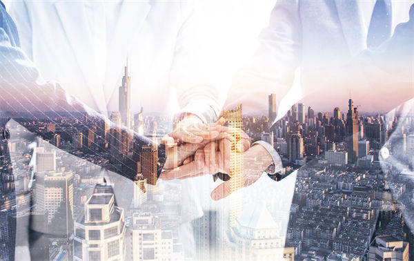 全球化運營中，集團管控如何克服地域差異？