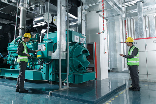 在實(shí)施精益生產(chǎn)過(guò)程中，如何確保員工積極參與和配合？