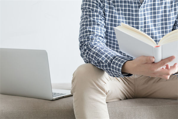 面對市場快速變化，組織規(guī)劃如何保持靈活性與前瞻性？