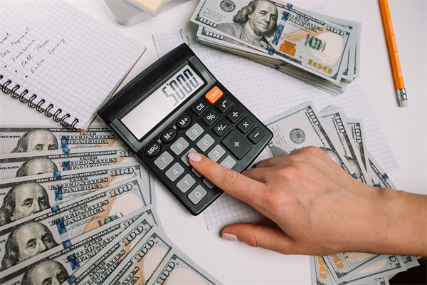 胖東來(lái)珠寶員工年薪從未低于20萬(wàn)，對(duì)企業(yè)人資的啟發(fā)