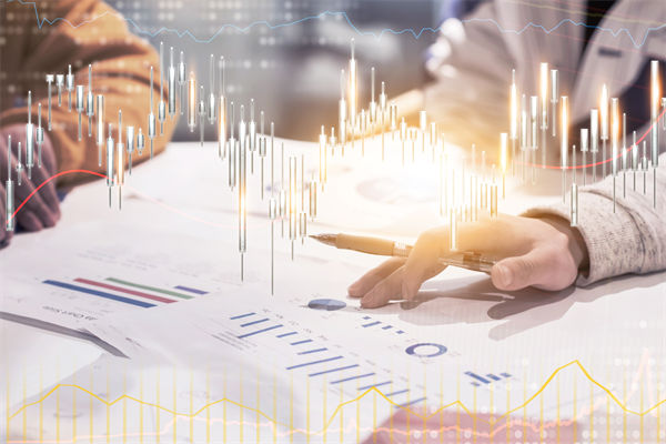 風(fēng)險(xiǎn)與機(jī)遇并存：年度經(jīng)營(yíng)計(jì)劃中的應(yīng)對(duì)策略是什么？