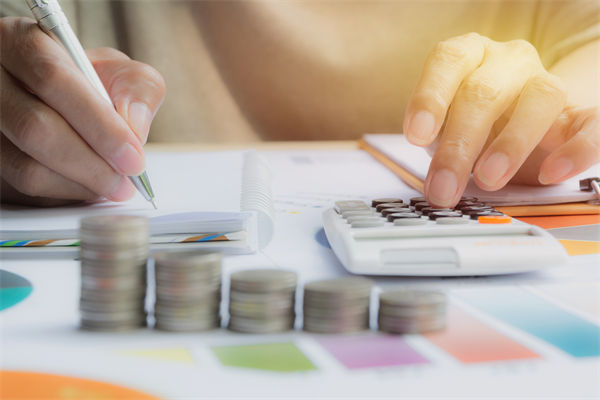 企業(yè)如何通過預(yù)算管理，實現(xiàn)資金流轉(zhuǎn)的高效與安全？