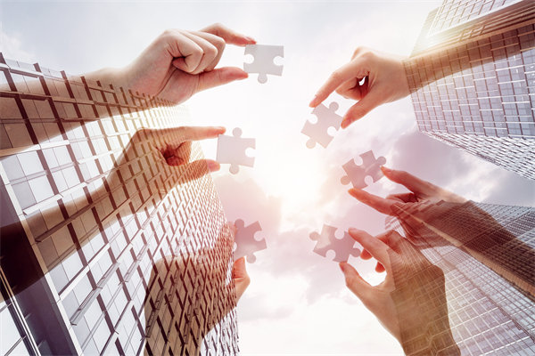 如何有效構(gòu)建集團(tuán)管控體系以提升整體運營效率？