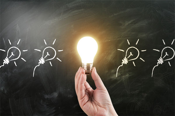 面對(duì)未來不確定性，集團(tuán)如何調(diào)整管控策略以應(yīng)對(duì)挑戰(zhàn)？