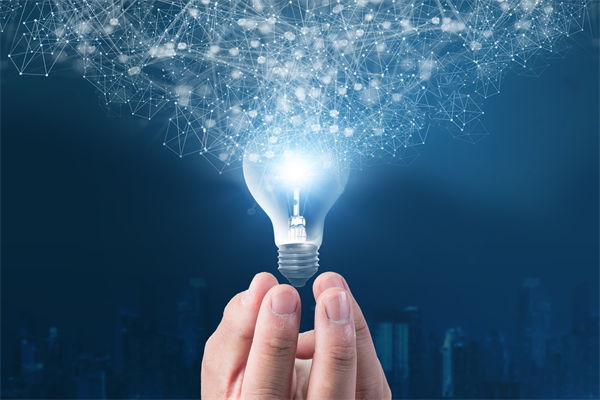 如何在競爭激烈的市場中保持品牌差異化優(yōu)勢？