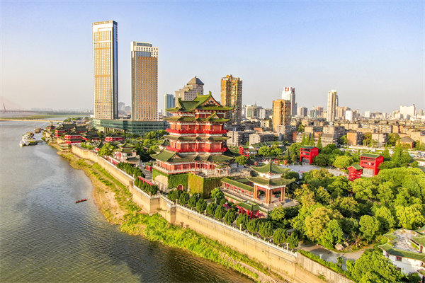 企業(yè)如何借助南昌薪酬咨詢公司優(yōu)化薪酬結構以激勵員工？