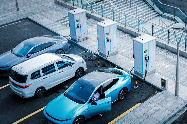 市場競爭激烈如戰(zhàn)場，年度經(jīng)營計劃助你搶占制勝高地