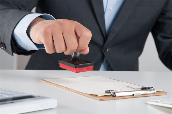 集團(tuán)財(cái)務(wù)管控漏洞頻出，精準(zhǔn)管控策略如何堵漏增收？