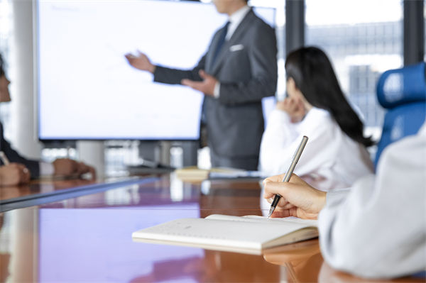 新老員工文化沖突不斷，企業(yè)文化怎樣實(shí)現(xiàn)融合傳承？