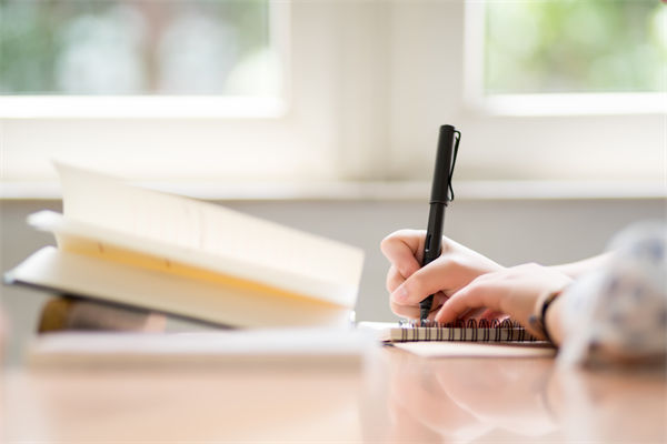 文化管理考核失效，員工參與度低，如何重塑激勵(lì)機(jī)制？