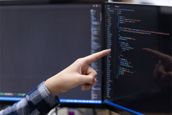 數(shù)據(jù)泛濫成災(zāi)難利用？企業(yè)數(shù)字化轉(zhuǎn)型如何打通任督二脈？