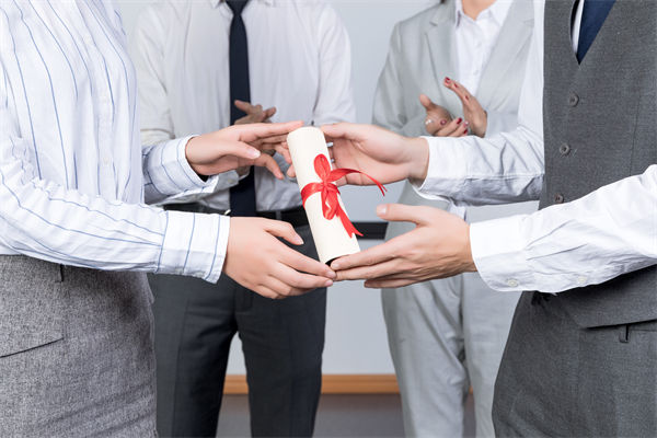 跨代際管理矛盾頻發(fā)，人力資源有何妙招實現(xiàn)協(xié)同共生？