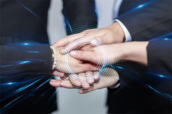 制造業(yè)集團(tuán)戰(zhàn)略協(xié)同斷裂，母子公司鏈路該怎么打通？