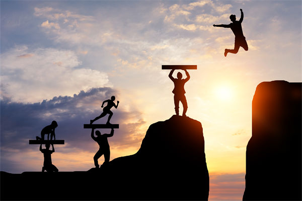 企業(yè)文化淪為口號(hào)：形式主義背后藏著哪些管理危機(jī)？