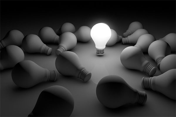 人力資源管理流程規(guī)范嚴(yán)謹(jǐn)，員工創(chuàng)造力為何反而受抑制？