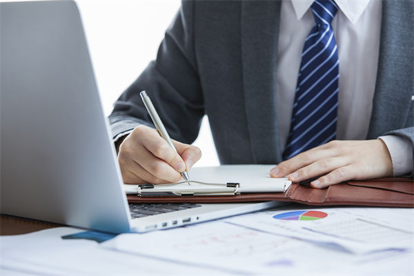 組織規(guī)劃方案周全，落地執(zhí)行時(shí)為何總遇結(jié)構(gòu)性阻礙？