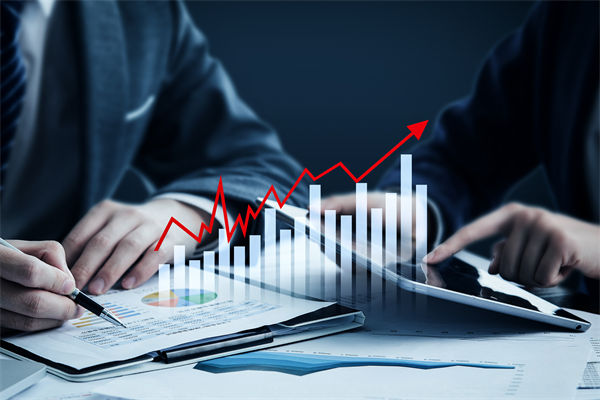 上海街頭真無人出租車要來了，對制造業(yè)有何啟示？