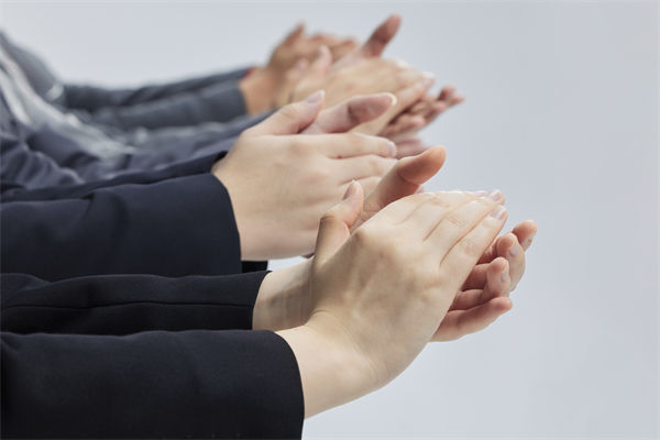 企業(yè)文化管理為何總走樣？這些隱性斷層您察覺了嗎？