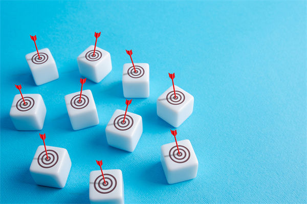 白酒遇冷，集體“降度”，關(guān)聯(lián)企業(yè)有何營銷啟示？