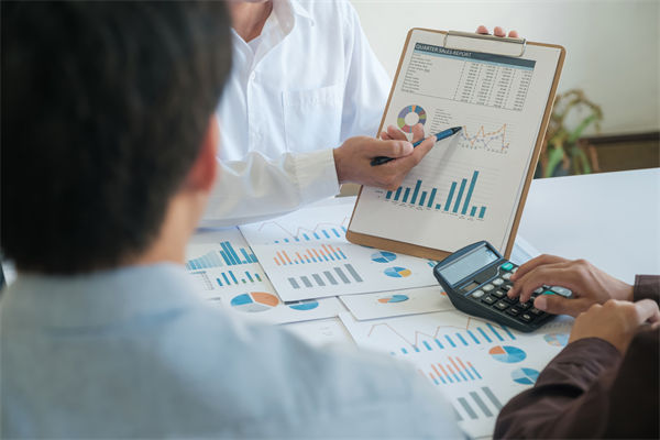 預(yù)算調(diào)整機(jī)制看似靈活，應(yīng)對(duì)市場(chǎng)變化為何仍顯滯后？