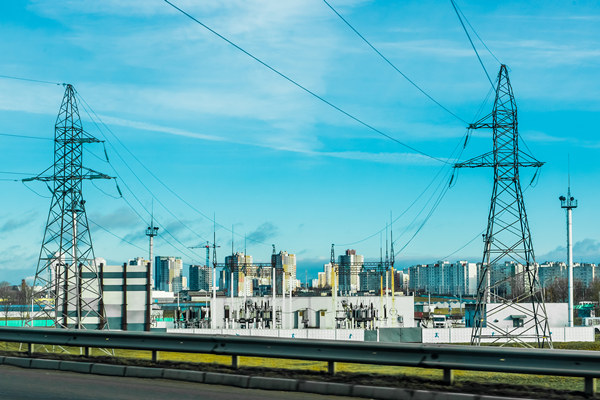 電氣行業(yè)年度經(jīng)營計(jì)劃咨詢公司哪家好，高低壓設(shè)備產(chǎn)能怎優(yōu)化？